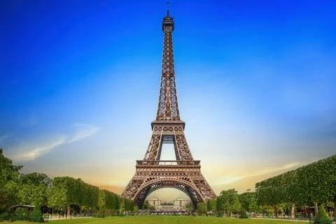 Paris Eiffel Tower and Champ de Mars in Paris France Paris Eiffel Tower an... Stock-Fotos