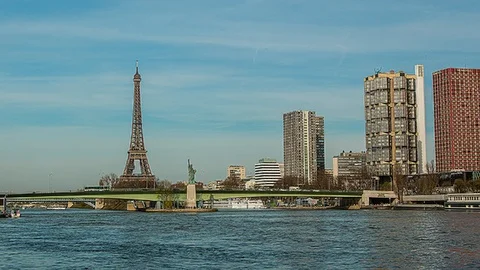 Paris Eiffel tower and the statue of liberty hyperlapse Stock Footage 88876074