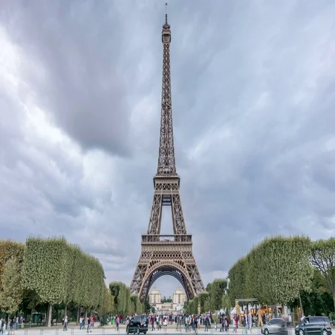 Paris. Eiffel tower. Champ de Mars. Dark clouds moving in the sky Stock Footage 69304504