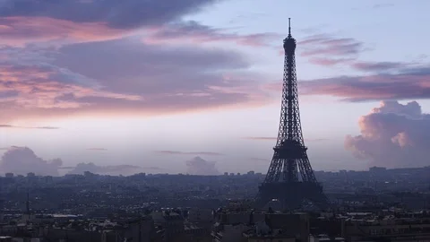 Paris Eiffel Tower Establishing Shot France Skyline Romantic Sunset Timelapse 스톡 동영상 102899993
