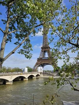 Paris Eiffel Tower, in spring with beautiful sky in the background 写真素材