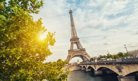 Paris, Eiffel tower at sunrise Foto stock