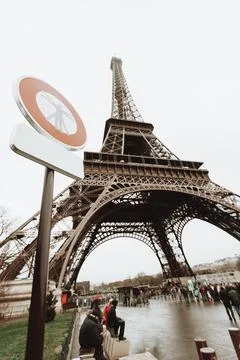 Paris, eiffel tower wide angle with perspective 스톡 사진