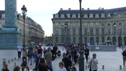 Paris. Evening on Place Vendôme. Video stock 103235301