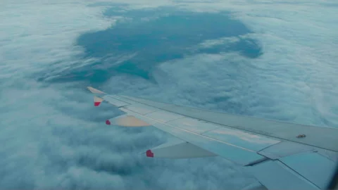 Paris Flight To London 024 Stock Footage 148776040