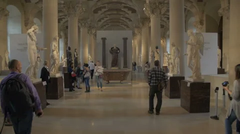 Paris Louvre museum handheld Stock Footage 55688352