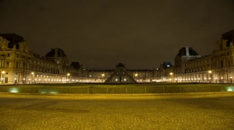 Paris Louvre At Night Time Lapse 02 库存影片 40478935