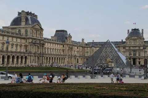 Paris louvre Stock Photos