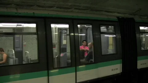 Paris metro 7 Stock Footage 282848