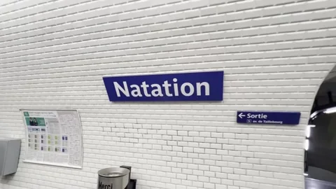 Paris metro stations take on Olympic names as a joke for April 1, París (es-ES), Stock Footage 270495723