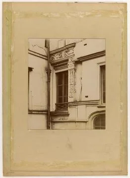 Paris Museums, Window frame decorated with mansion, Paris 写真素材