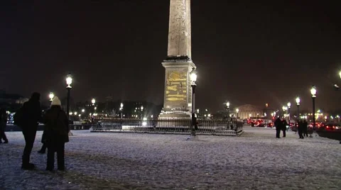 Paris by night at concorde square covered in snow Stock Footage 979939