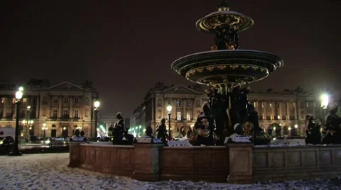 Paris by night at concorde square covered in snow Stock Footage 980748