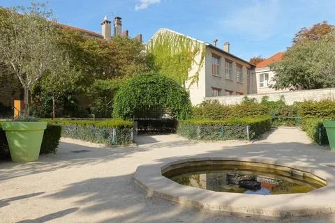 Paris, Park Square des Gres // Paris, Parc Square des Gres *** Paris, Park... Photos