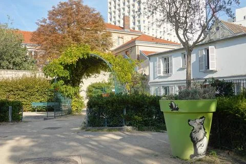 Paris, Park Square des Gres // Paris, Parc Square des Gres *** Paris, Park... Photos