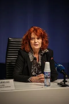 Paris Prosecutor holds press conference following Louvre burglary, France - 29 O Stock Photos