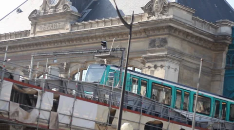 Paris Quay 4 train 2 Stock Footage 39678433