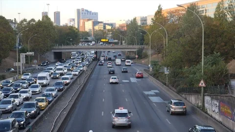 Paris ring road in slow motion Stock Footage 100025023