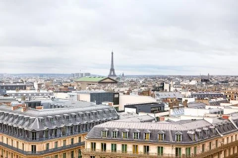 Paris rooftops panoramic view Stockfoto's