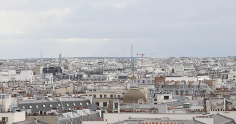 Paris rooftops view and skyline in a cloudy day in France Video stock 124584130