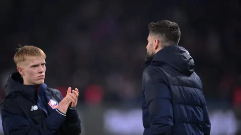 Paris Saint-Germain (PSG) VS LOSC - Ligue 1 (2026) 動画素材 340538114