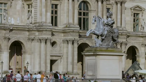 PARIS STATUE Video stock 95168673