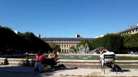 Paris timelapse. Palais Royal. Stock Footage 136775342