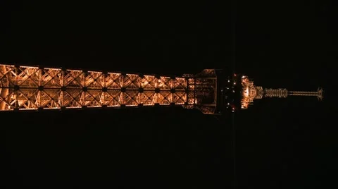Paris - Tour Eiffel Vertical 2 Stock Footage 8008591