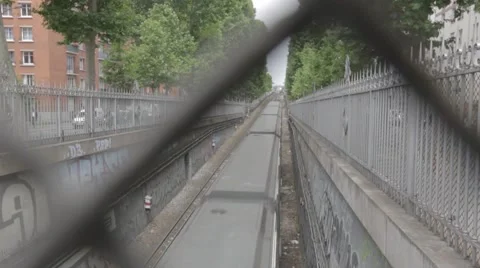 Paris - Train Video stock 40514440