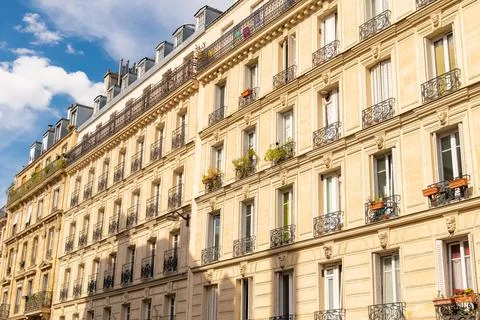 Paris, typical facade and windows Foto stock