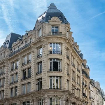 Paris, typical facade and windows Stockfoto's