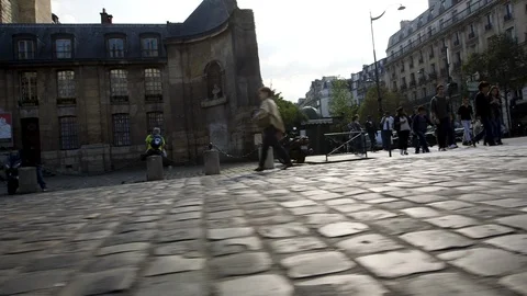PARIS WALKING LOW Video stock 95169557
