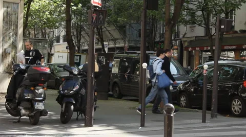 The Parisian avenu1 Stock Footage 3257563