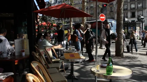 The Parisian cafe avenu Stock Footage 3472052