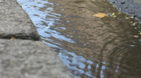 The Parisian Road a stream3 Stock Footage 3476528