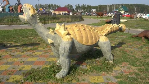 Park artificial dinosaur,high resolution video,4K Video stock 79187764