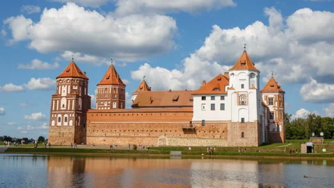 Park complex and castle in the town of Mir. Belarus. Time lapse. UNESCO world he Stock Footage 114359126