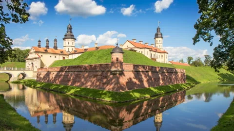 Park complex and castle in the town of Nesvizh. Belarus. Time lapse.  Stock Footage 114359176