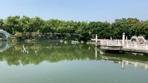 Park lake in Guilin Stock-Footage 341276501