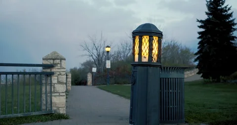 Park Lights Vídeo Stock 127304091