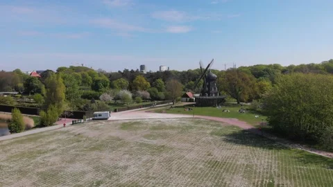 PARK IN MALMÖ Stock Footage 131531527