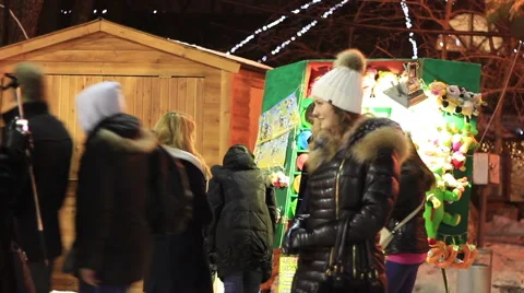 Park Shevchenko Kiev. Real Time/Time Lapse, Full HD Stock Footage 59140758