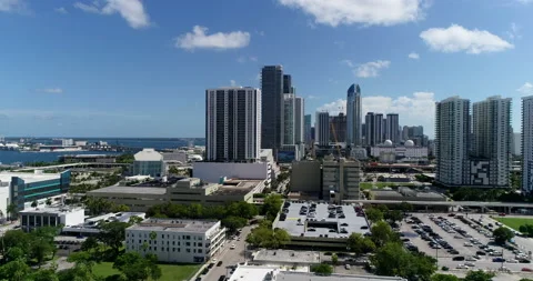 Park West on Biscayne Bay Stock Footage 231818806