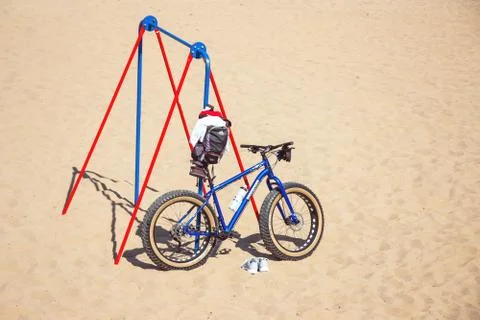 Parked the bicycle on beach Fotos Stock