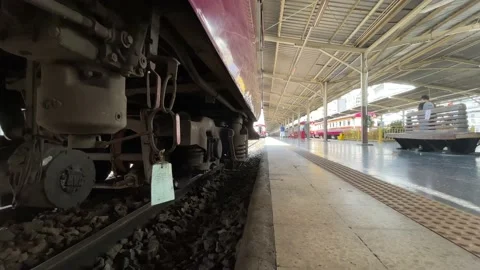 Parked train bogie low angle view at Hua Lamphong Railway Station Video stock 172030353