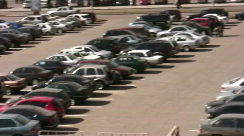 Parking many car Video stock 122692