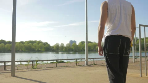 Parkour jump Stockbeeldmateriaal 50041032