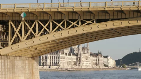 The Parliament in Budapest Video stock 219324409