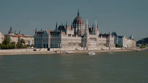 Parliament building river Video stock 274035176