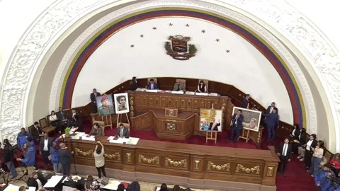 Parliament postpones debate on new mining law in Venezuela for the third time, C Vídeos de archivo 332318068